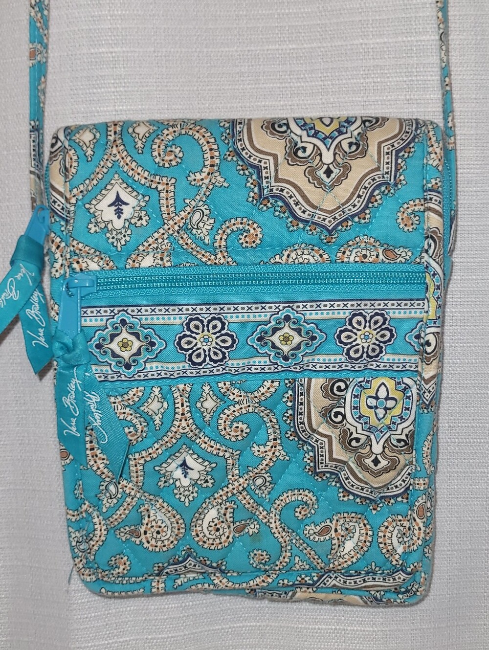 Vera Bradley Crossbody Bag in Teal w/ Brown + White Accents.